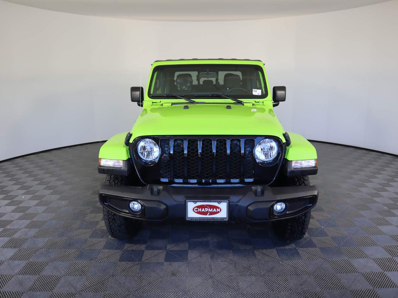 2021 Jeep Gladiator Willys Crew Cab