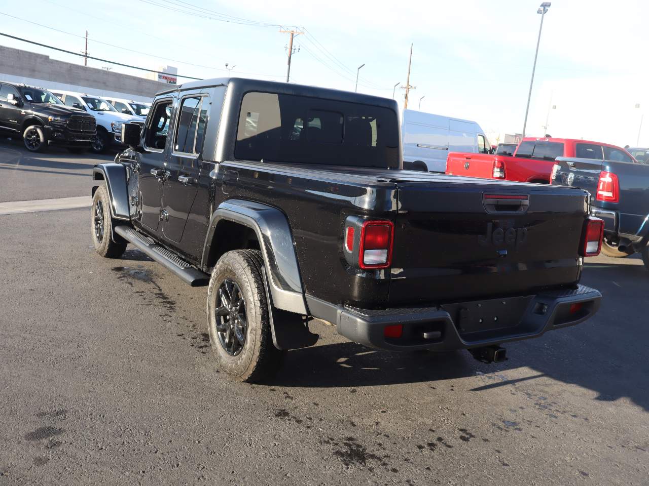 2023 Jeep Gladiator Sport S Crew Cab