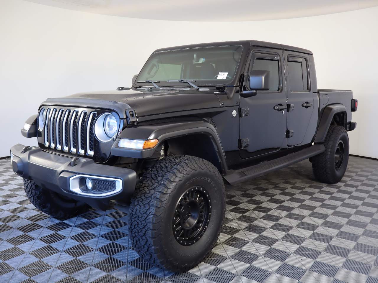 2022 Jeep Gladiator Overland Crew Cab