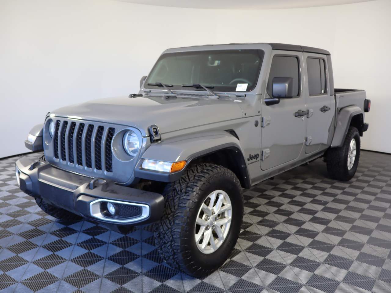 2023 Jeep Gladiator Sport S Crew Cab