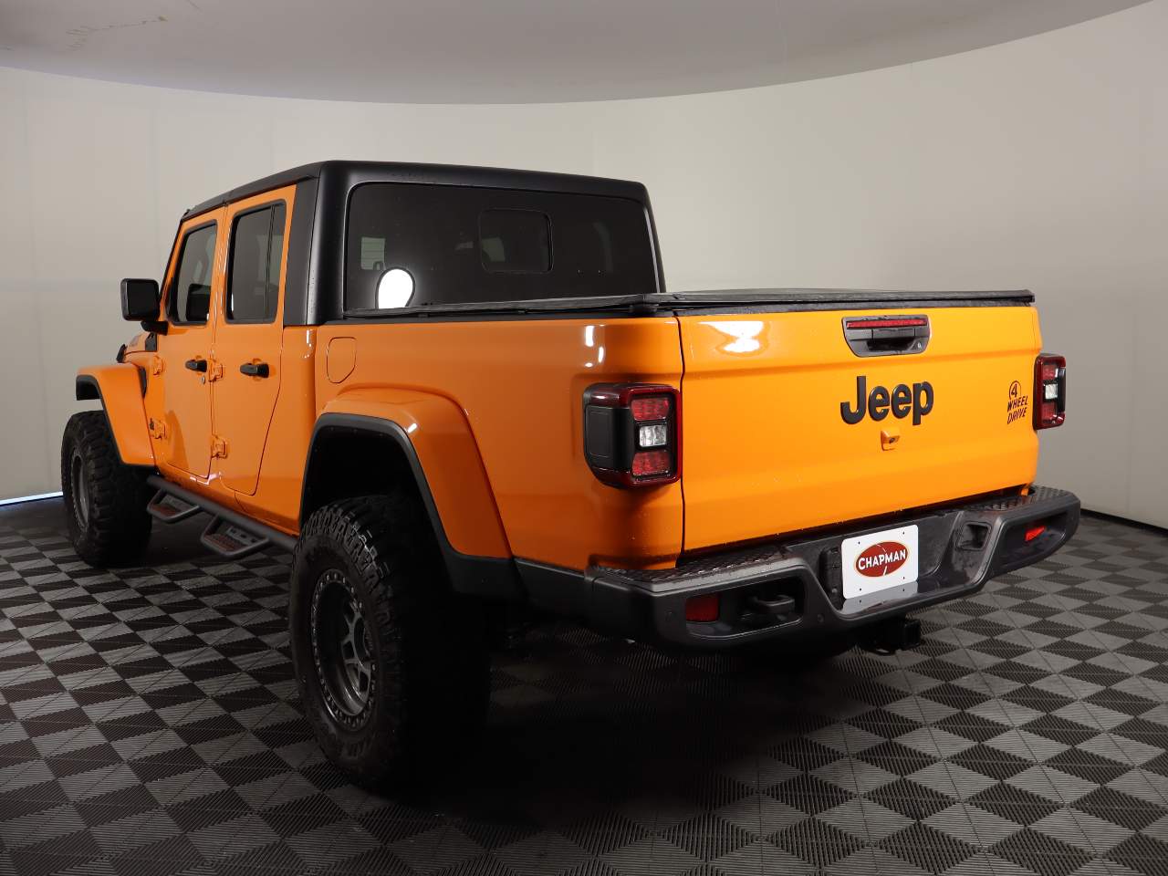 2025 Jeep Gladiator Willys Crew Cab