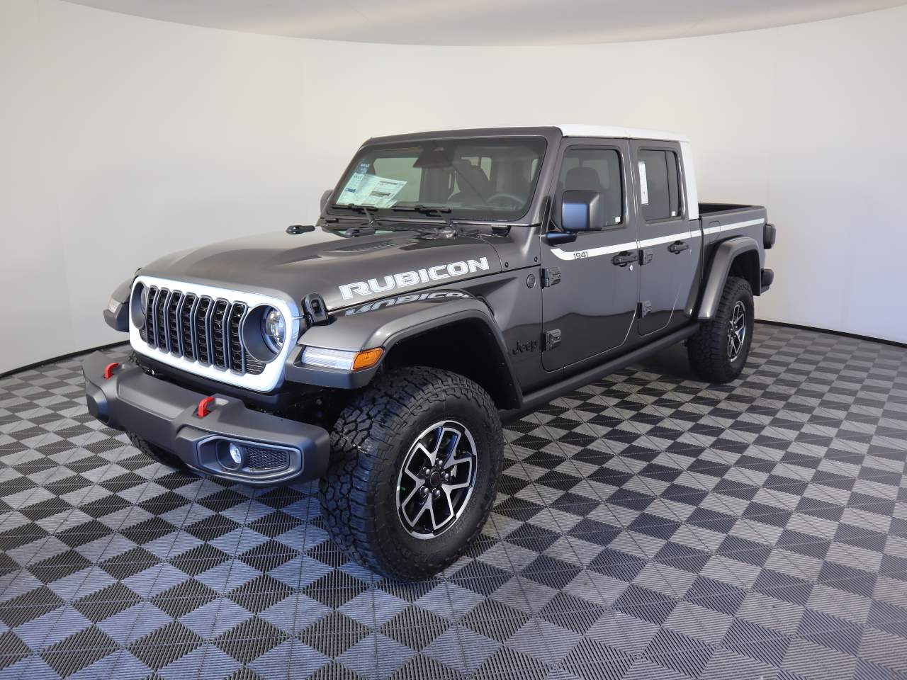 2026 Jeep Gladiator Rubicon Auto's photo