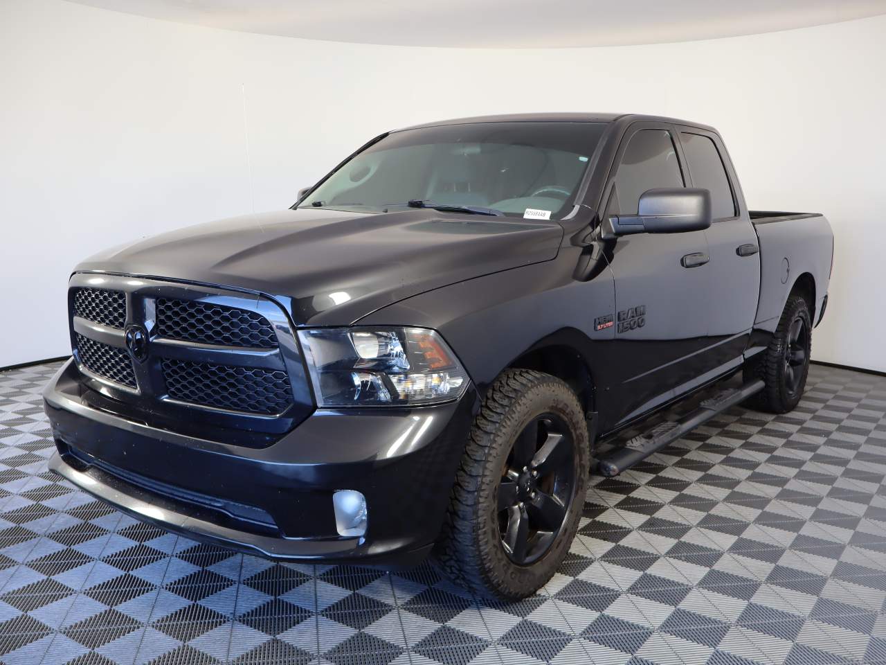 2018 Ram 1500 Express Extended Cab