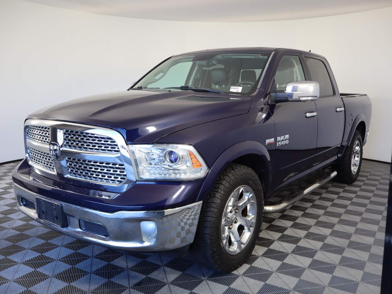 2017 Ram 1500 Laramie Crew Cab
