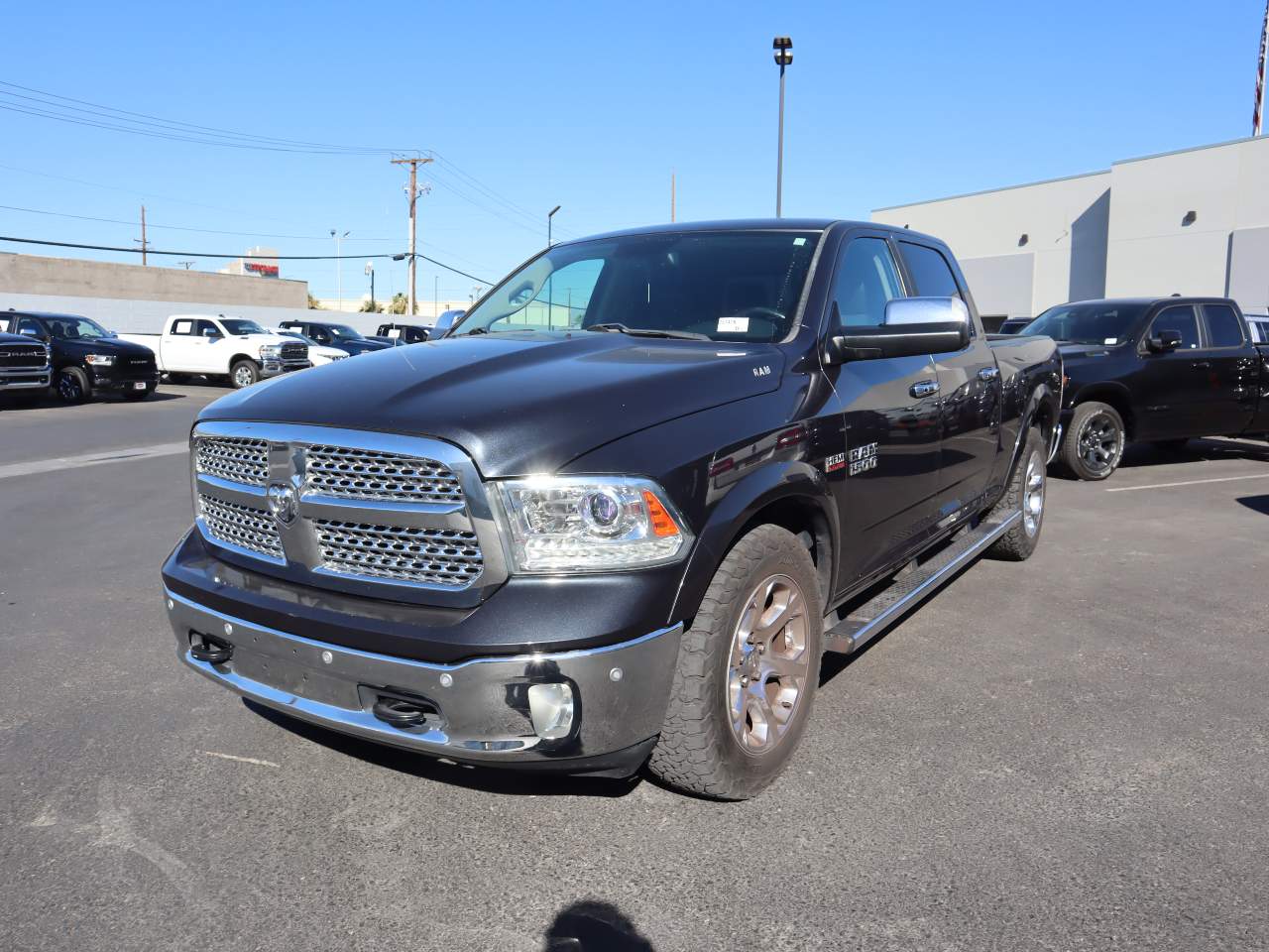 2017 Ram 1500 Laramie Crew Cab