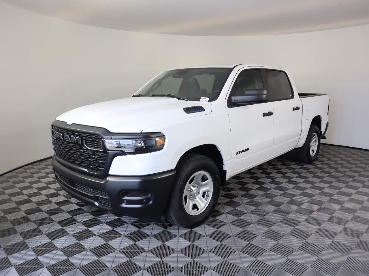 2025 Ram 1500 Crew Cab Tradesman