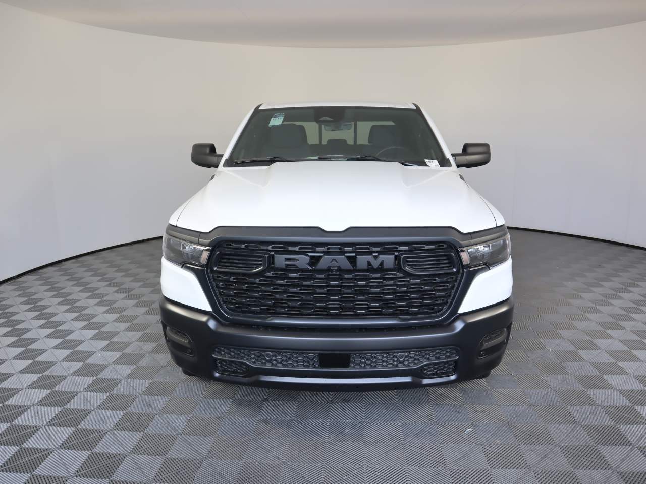 2025 Ram 1500 Crew Cab Tradesman