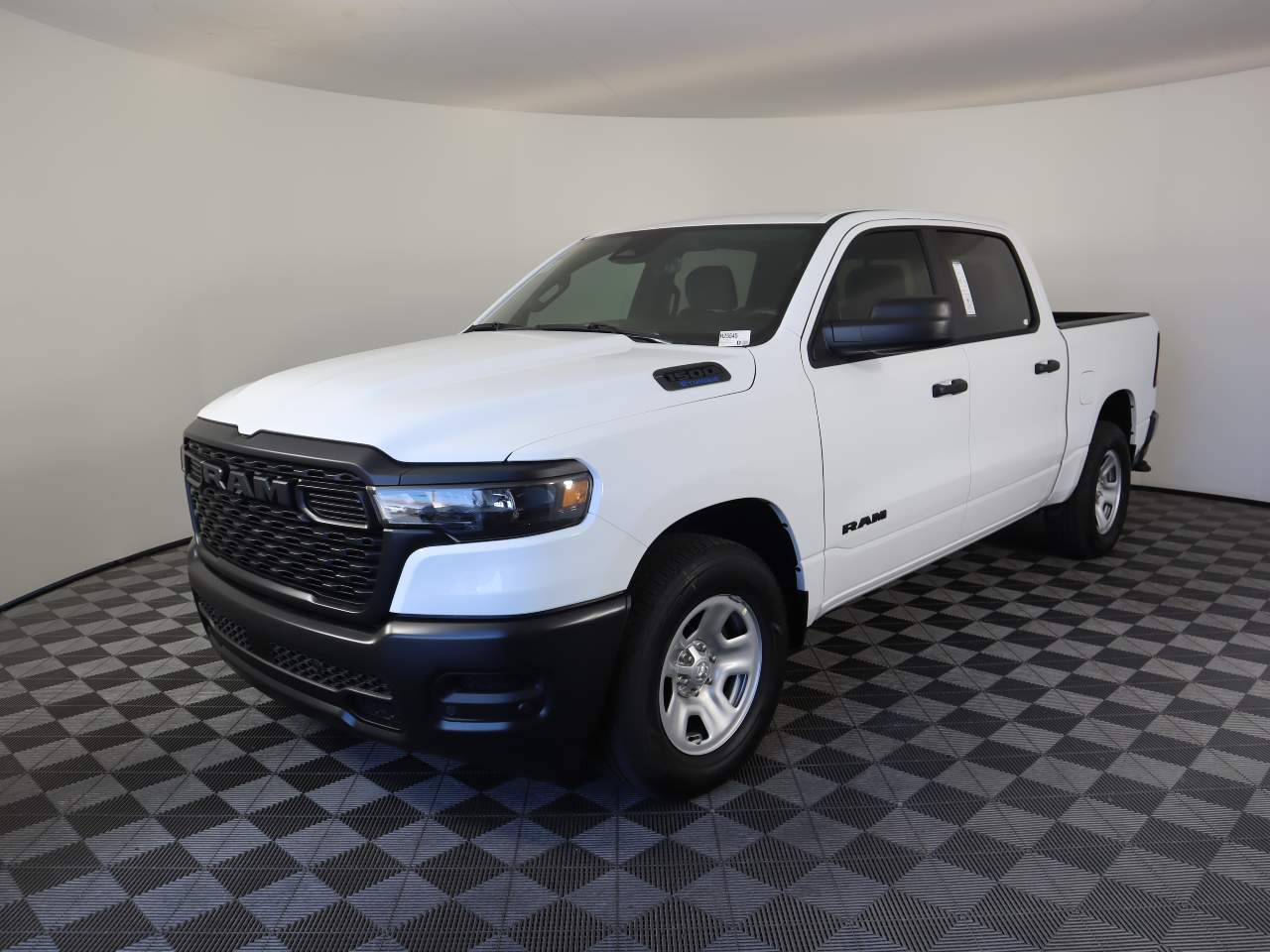 2025 Ram 1500 Crew Cab Tradesman
