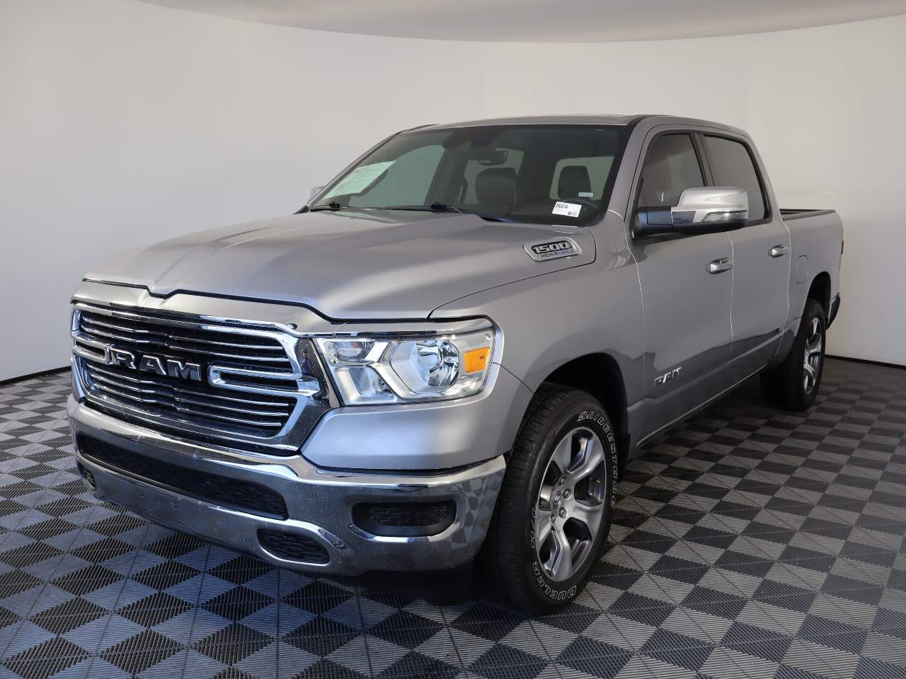 2024 Ram 1500 Laramie Crew Cab