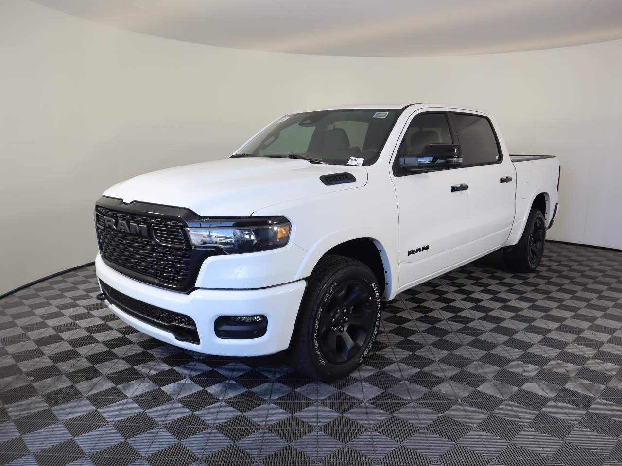 2025 Ram 1500 Crew Cab Big Horn