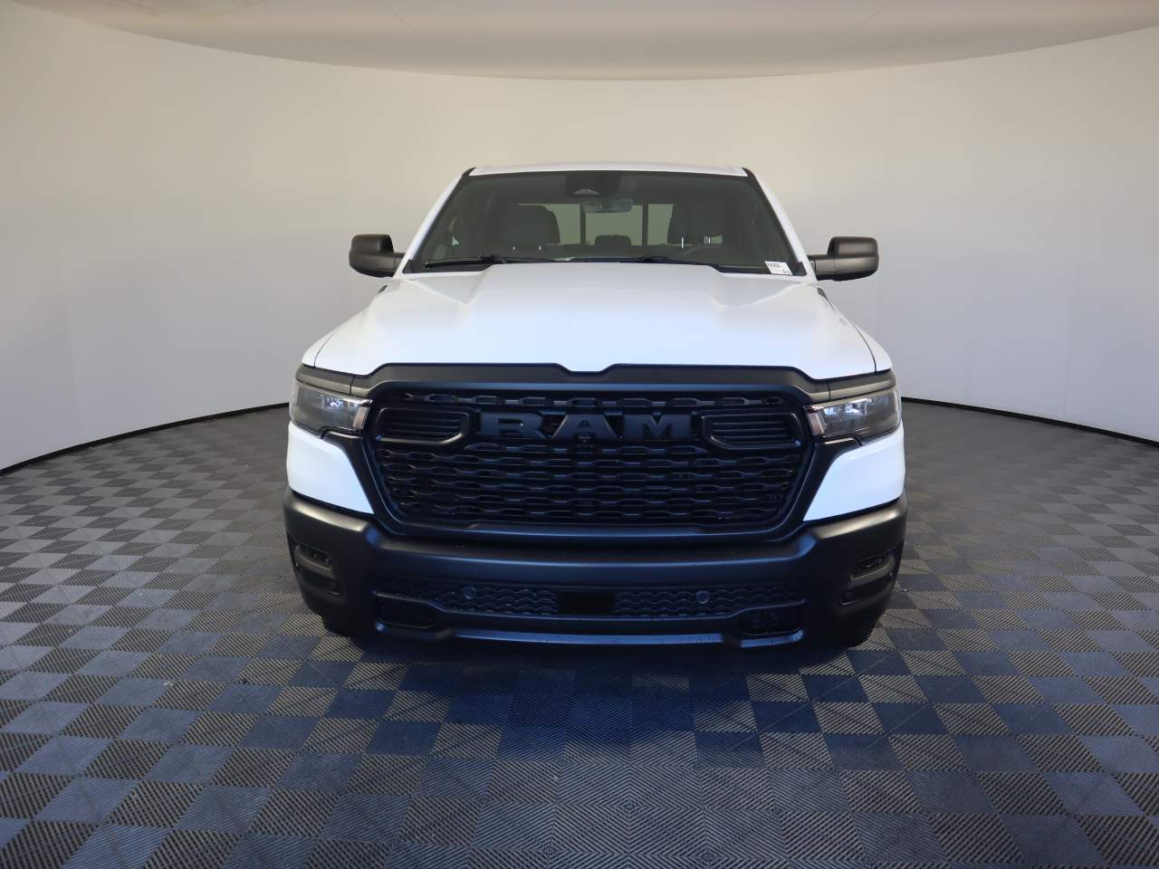 2025 Ram 1500 Crew Cab Tradesman
