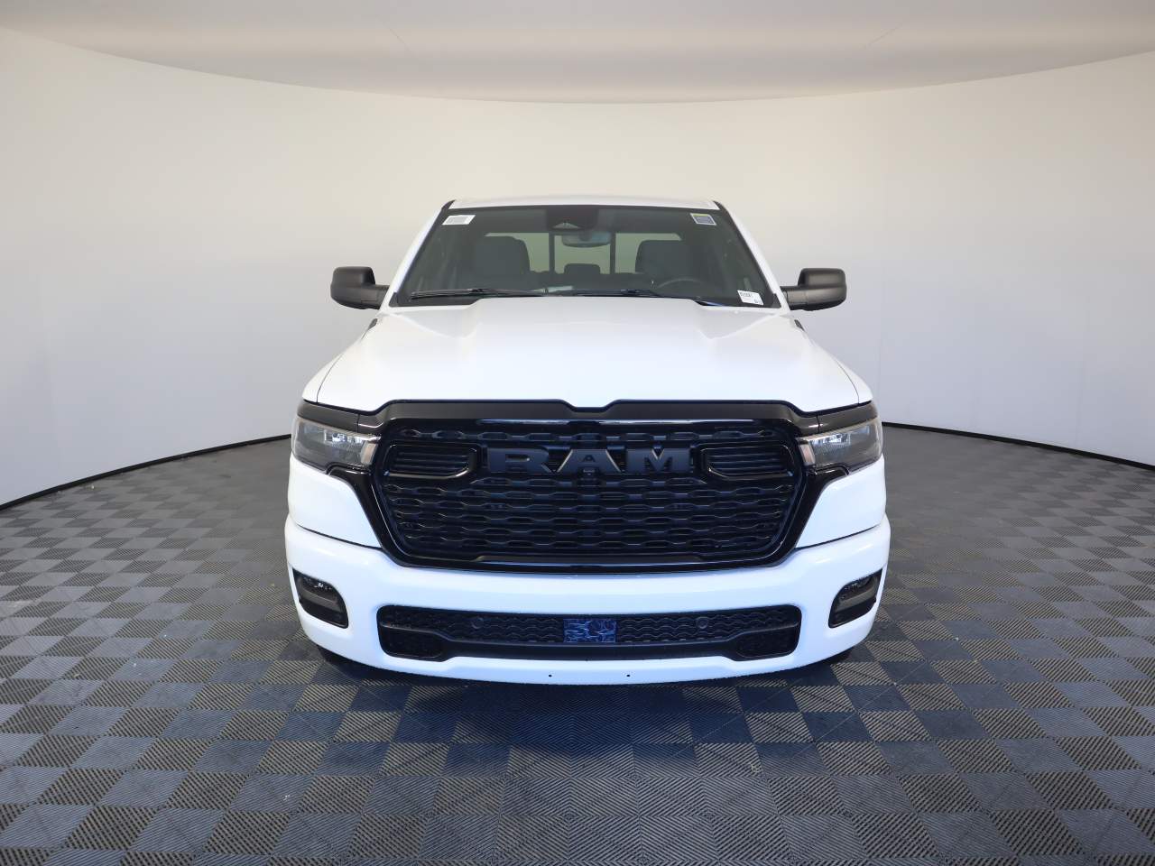 2025 Ram 1500 Crew Cab Tradesman