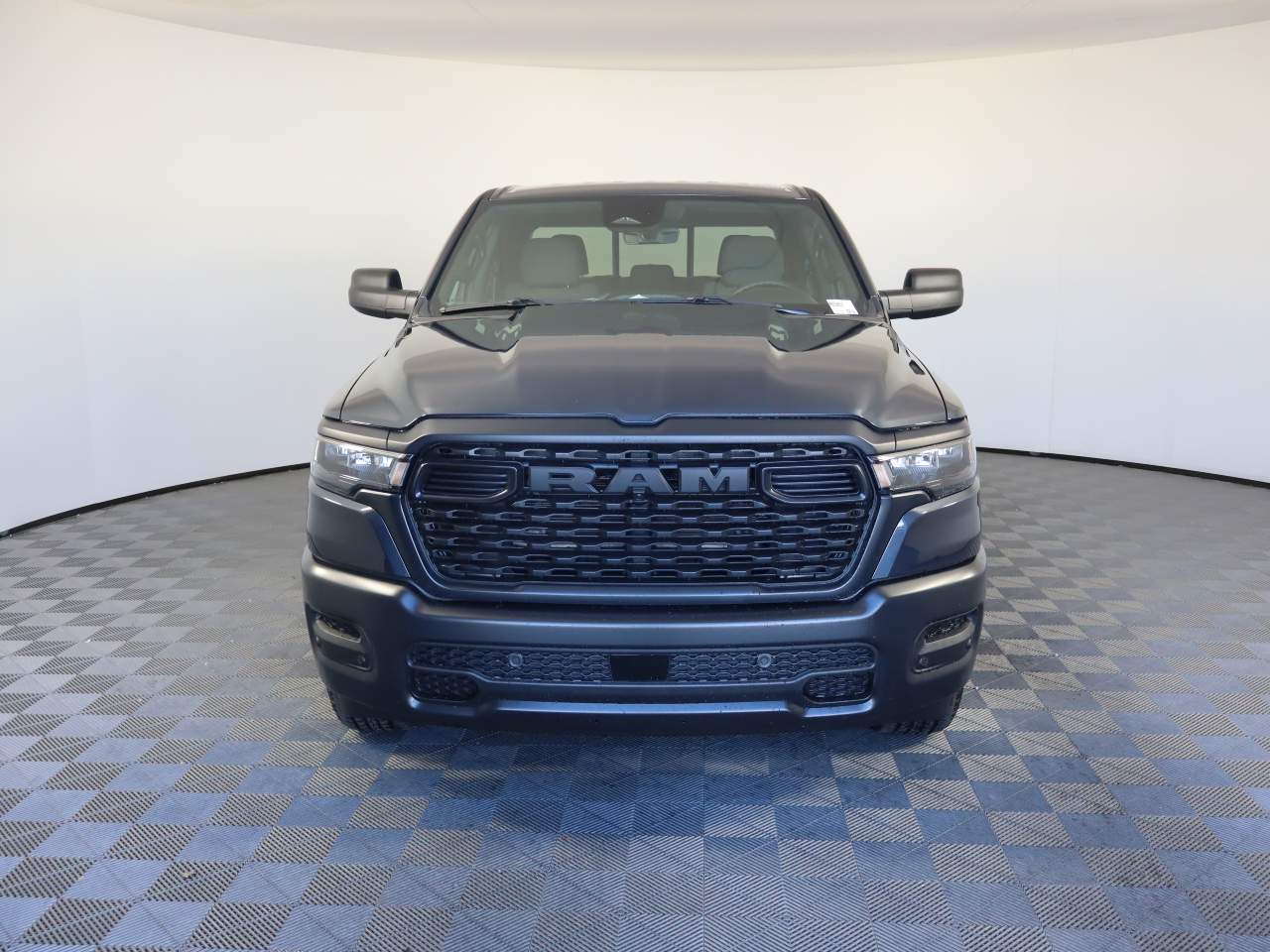 2025 Ram 1500 Crew Cab Tradesman