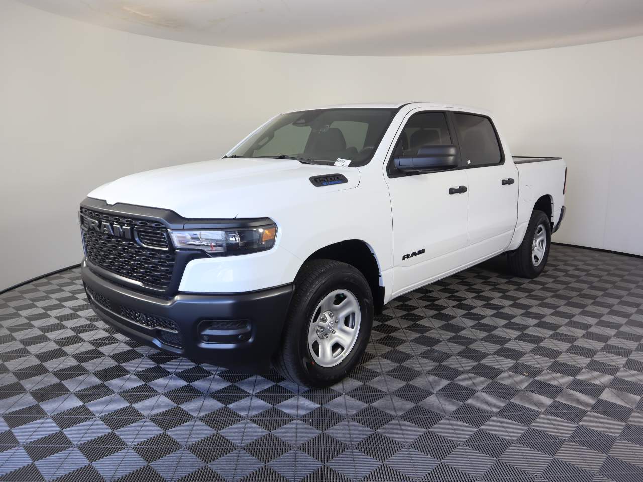 2025 Ram 1500 Crew Cab Tradesman