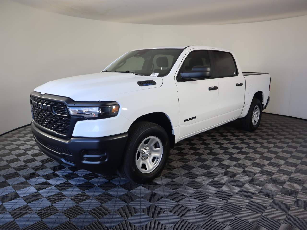 2025 Ram 1500 Crew Cab Tradesman