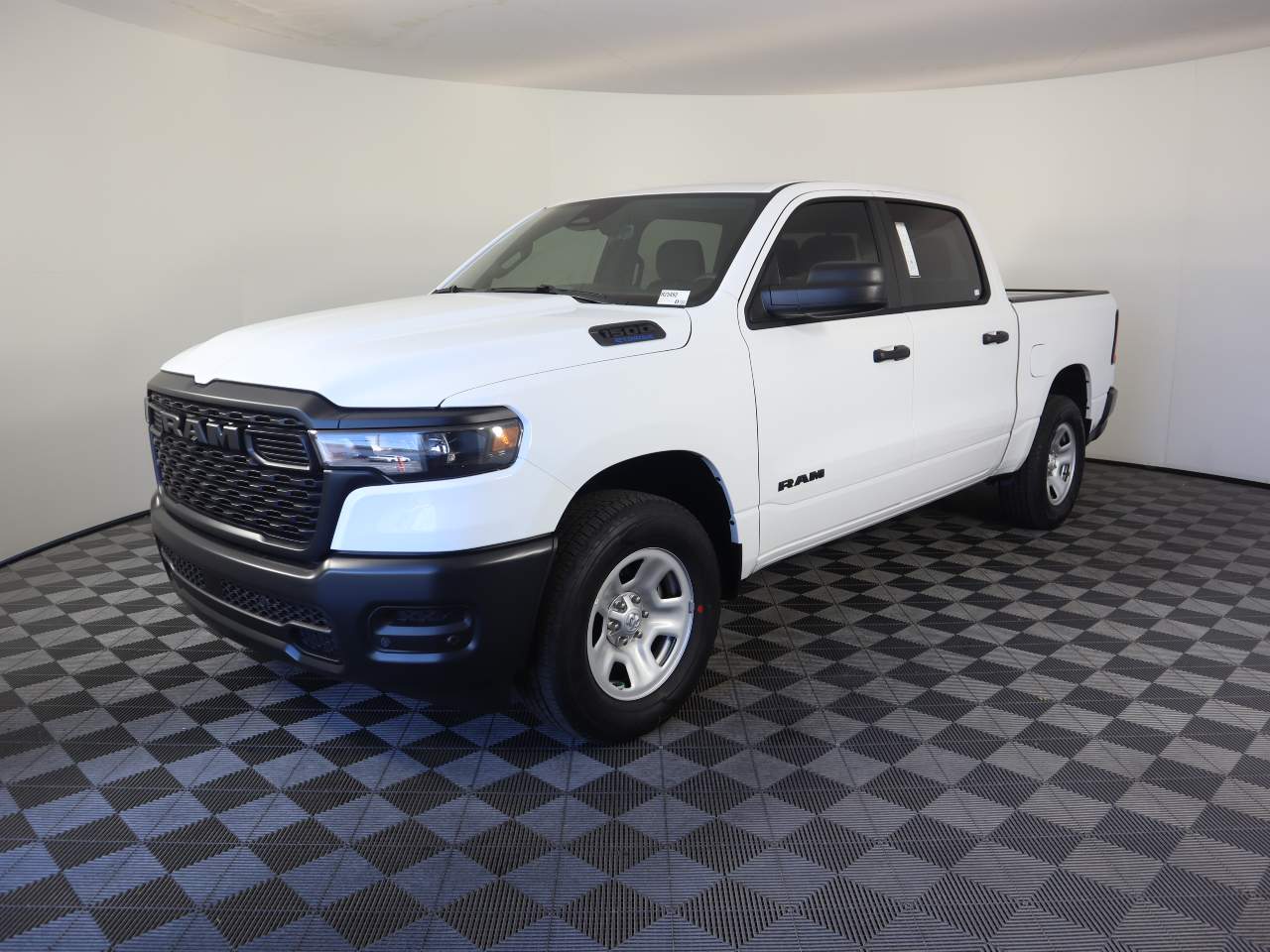2025 Ram 1500 Crew Cab Tradesman