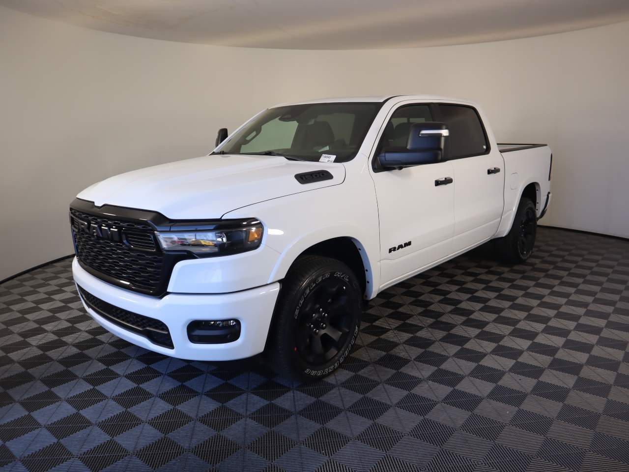 2026 RAM 1500 Big Horn/Lone Star 4x4 Crew Cab 5'7's photo