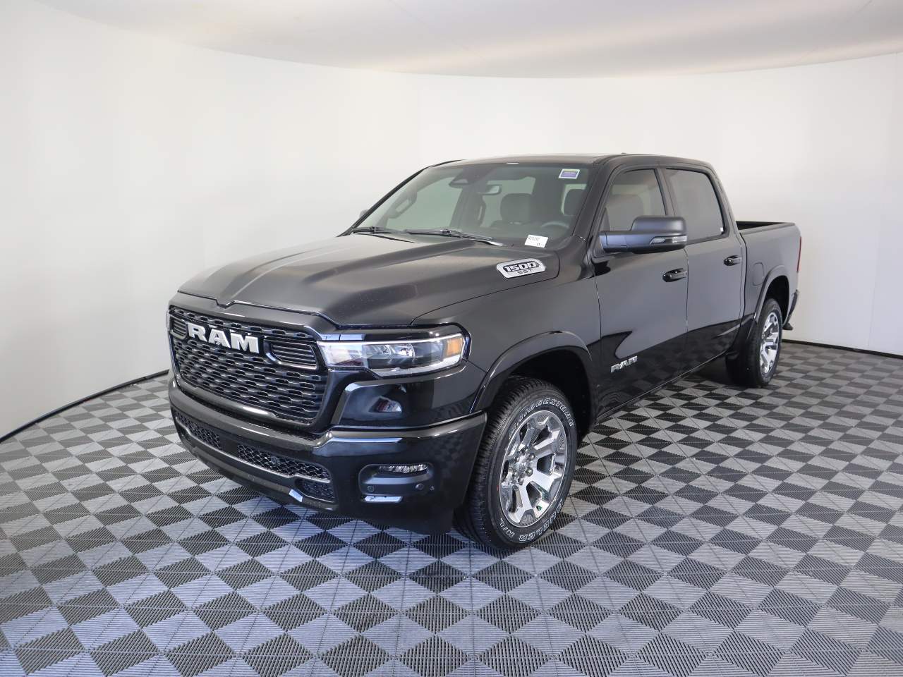 2025 Ram 1500 Crew Cab Big Horn