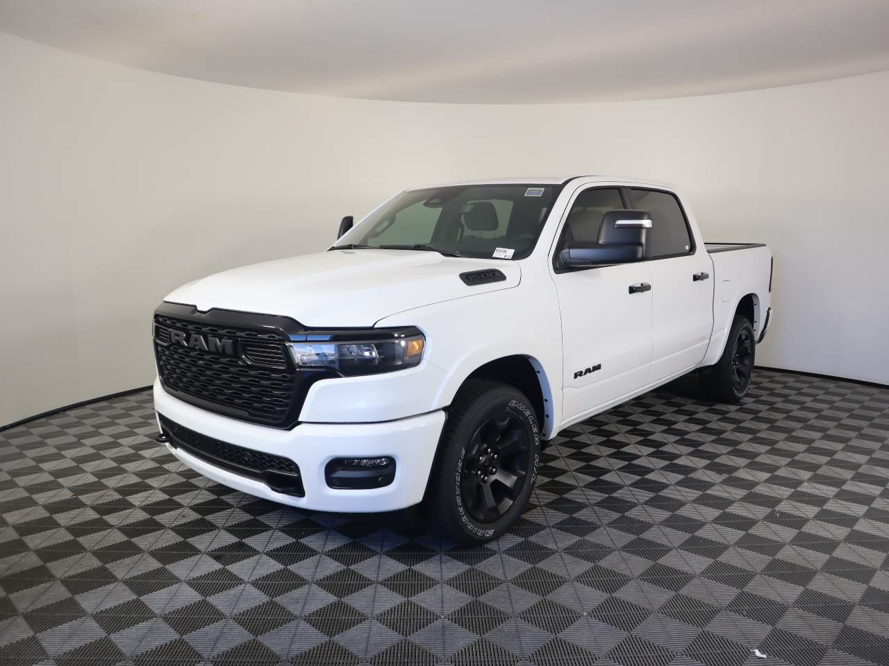 2025 Ram 1500 Crew Cab Big Horn