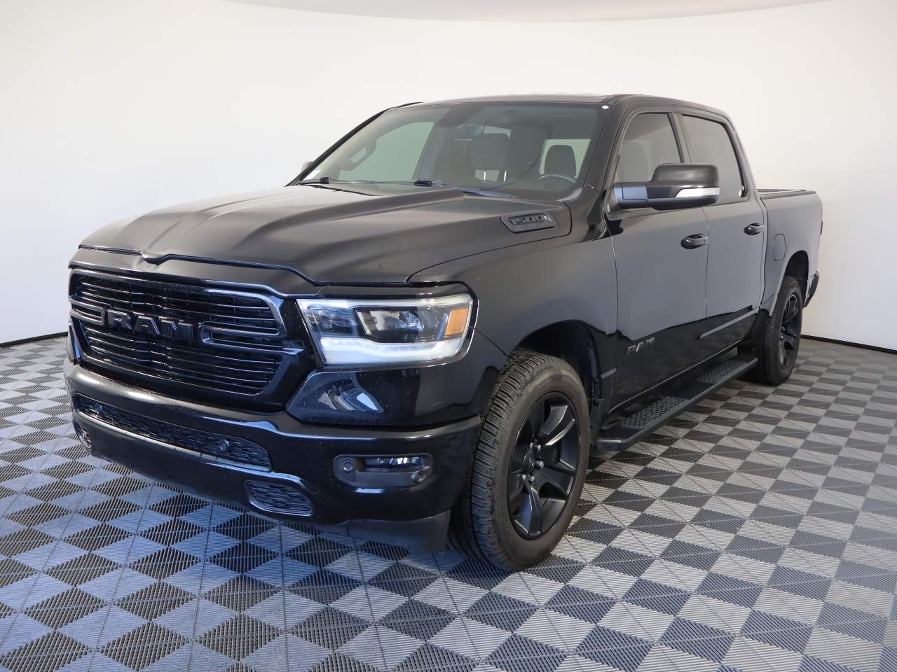 2020 Ram 1500 Big Horn Crew Cab