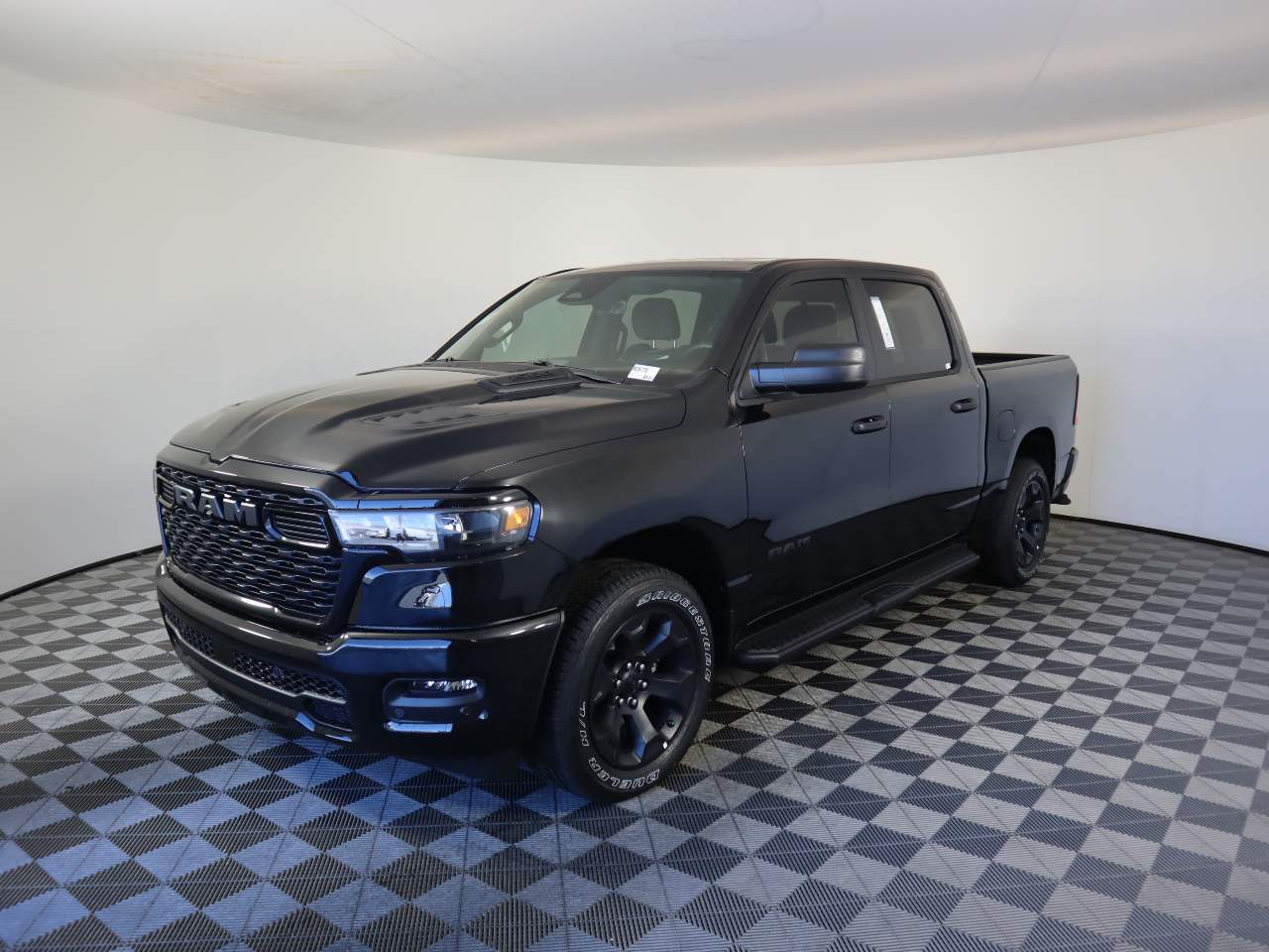 2026 Ram 1500 Crew Cab Tradesman