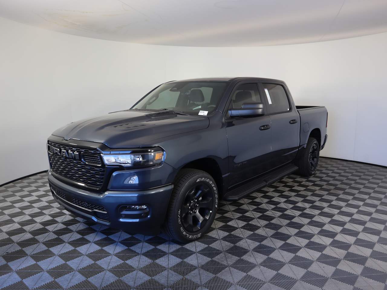 2026 Ram 1500 Crew Cab Tradesman