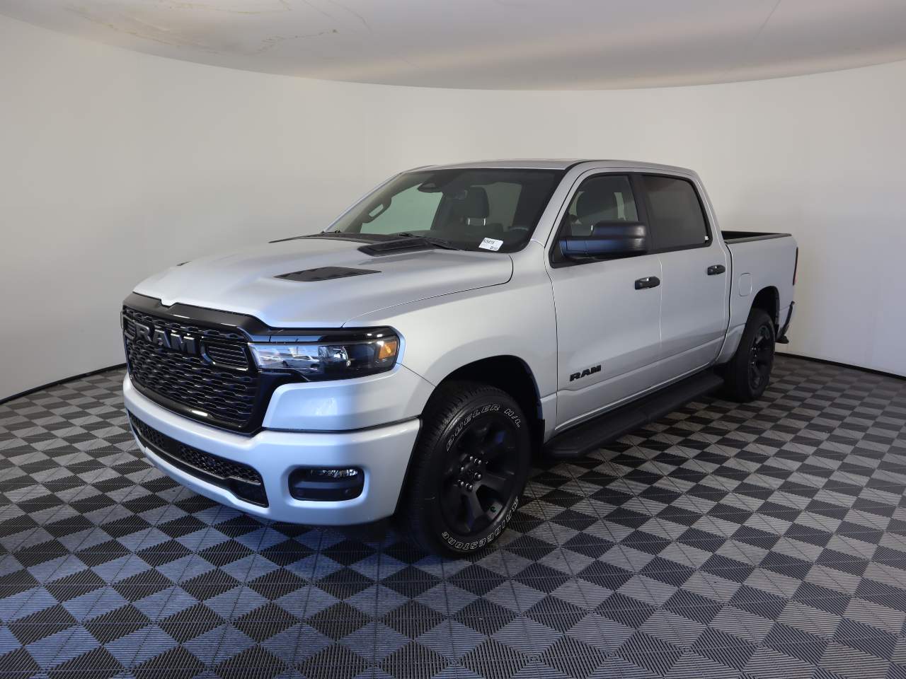 2026 Ram 1500 Crew Cab Express