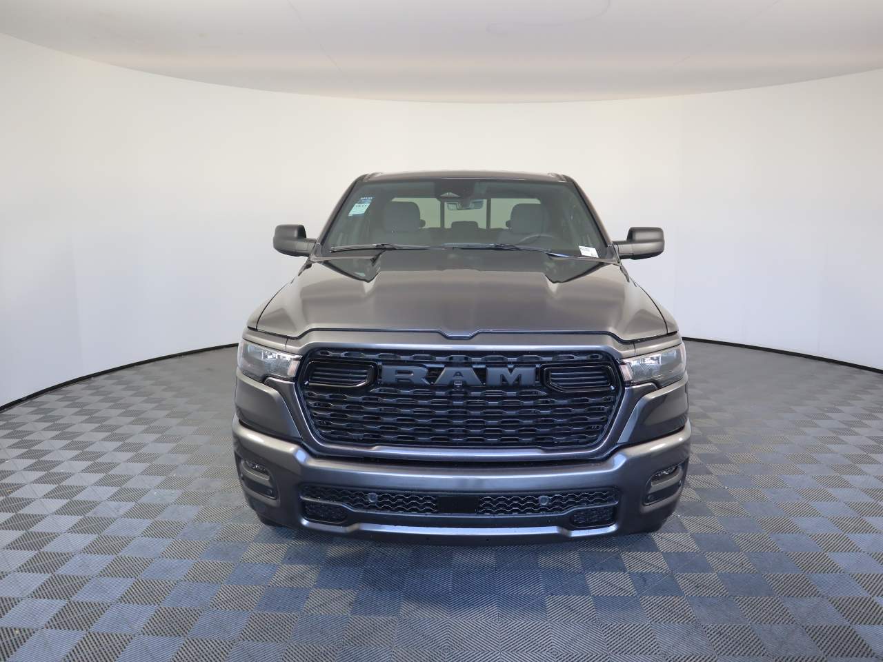 2025 Ram 1500 Crew Cab Tradesman