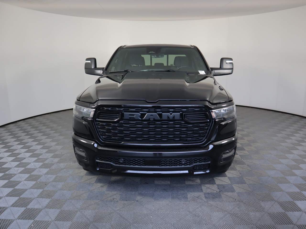 2026 Ram 1500 Crew Cab Express