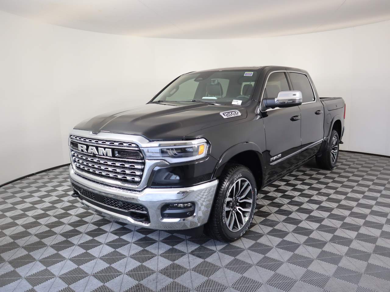 2025 Ram 1500 Crew Cab Limited