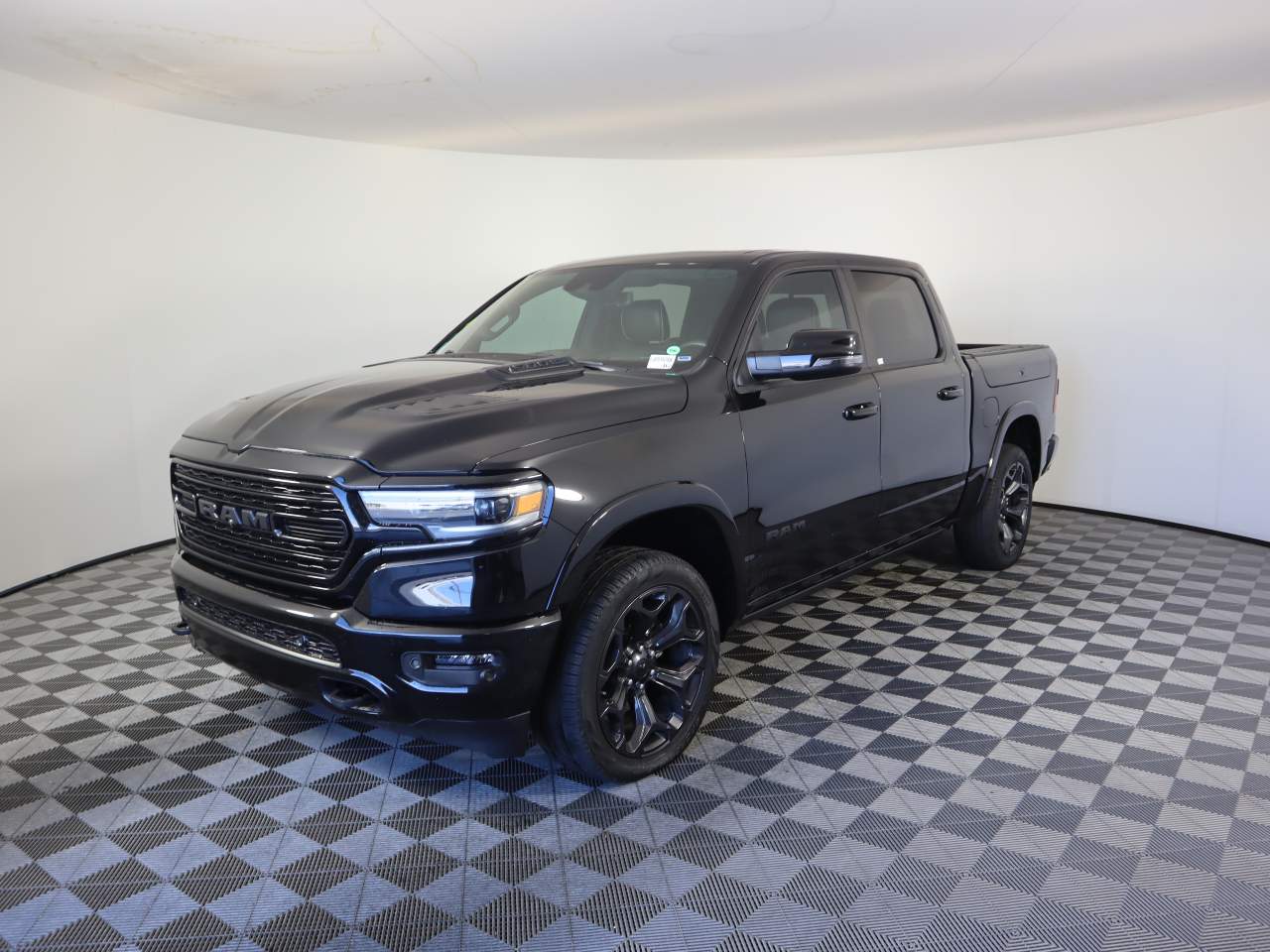 2024 Ram 1500 Limited Crew Cab