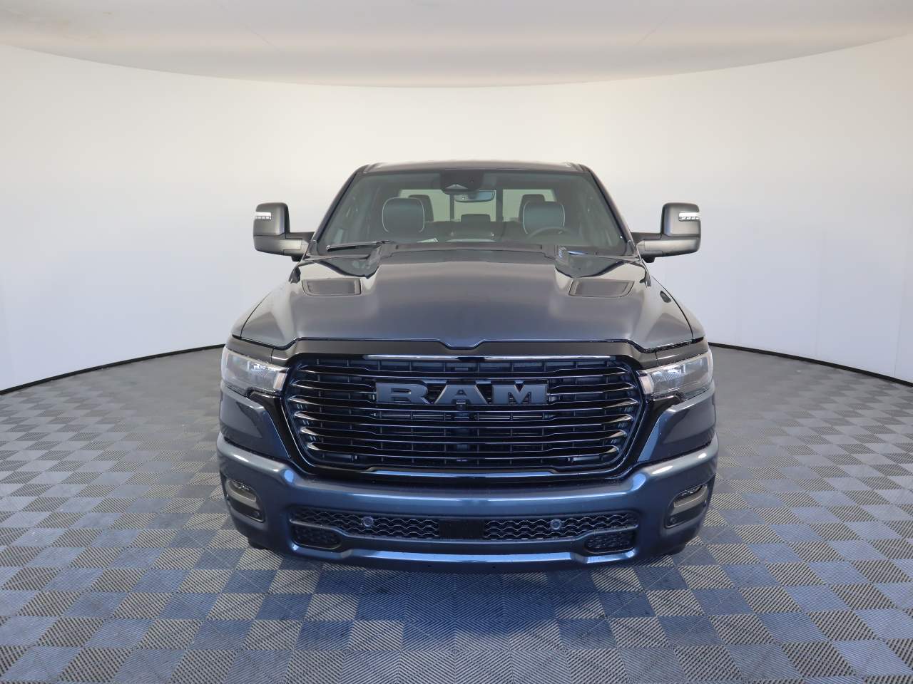 2025 Ram 1500 Crew Cab Laramie