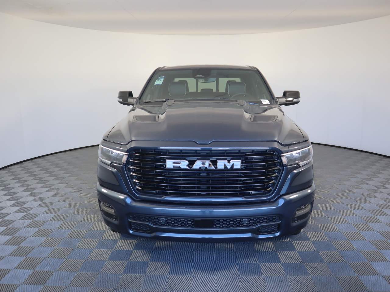 2025 Ram 1500 Crew Cab Laramie