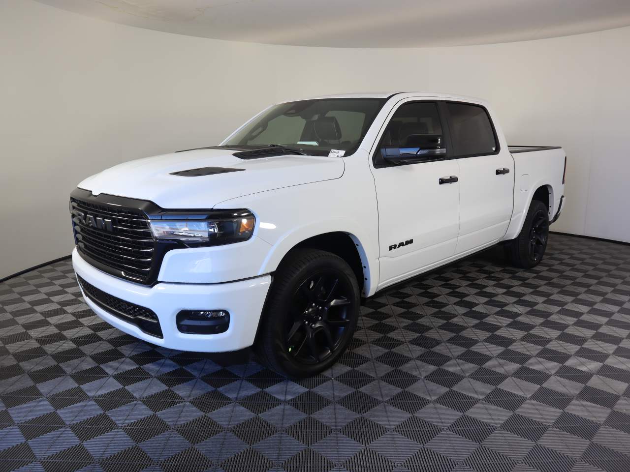 2026 Ram 1500 Crew Cab Laramie