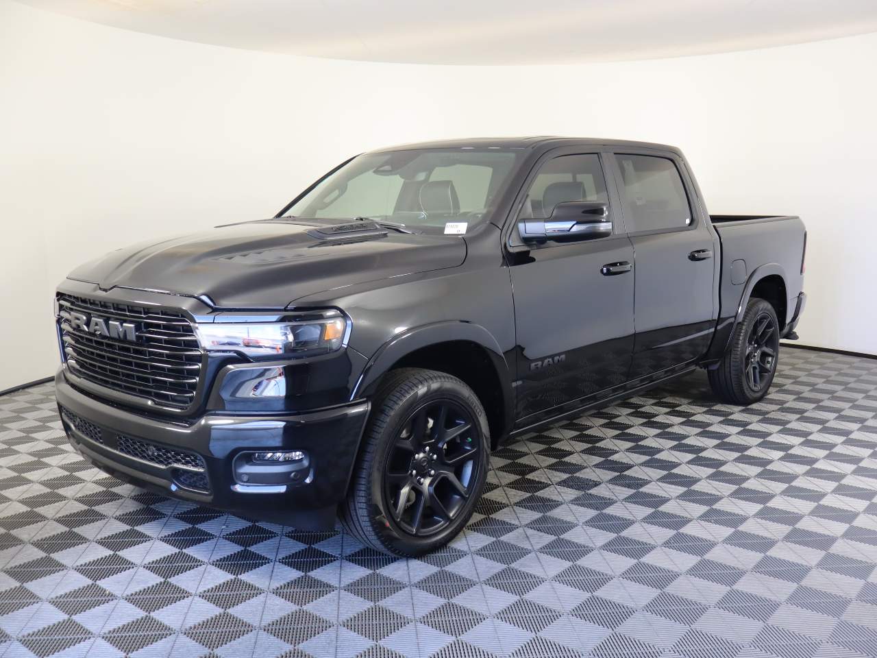 2026 Ram 1500 Crew Cab Laramie