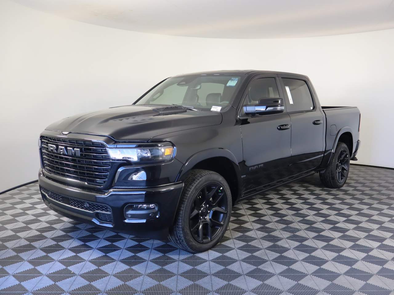 2026 Ram 1500 Crew Cab Laramie