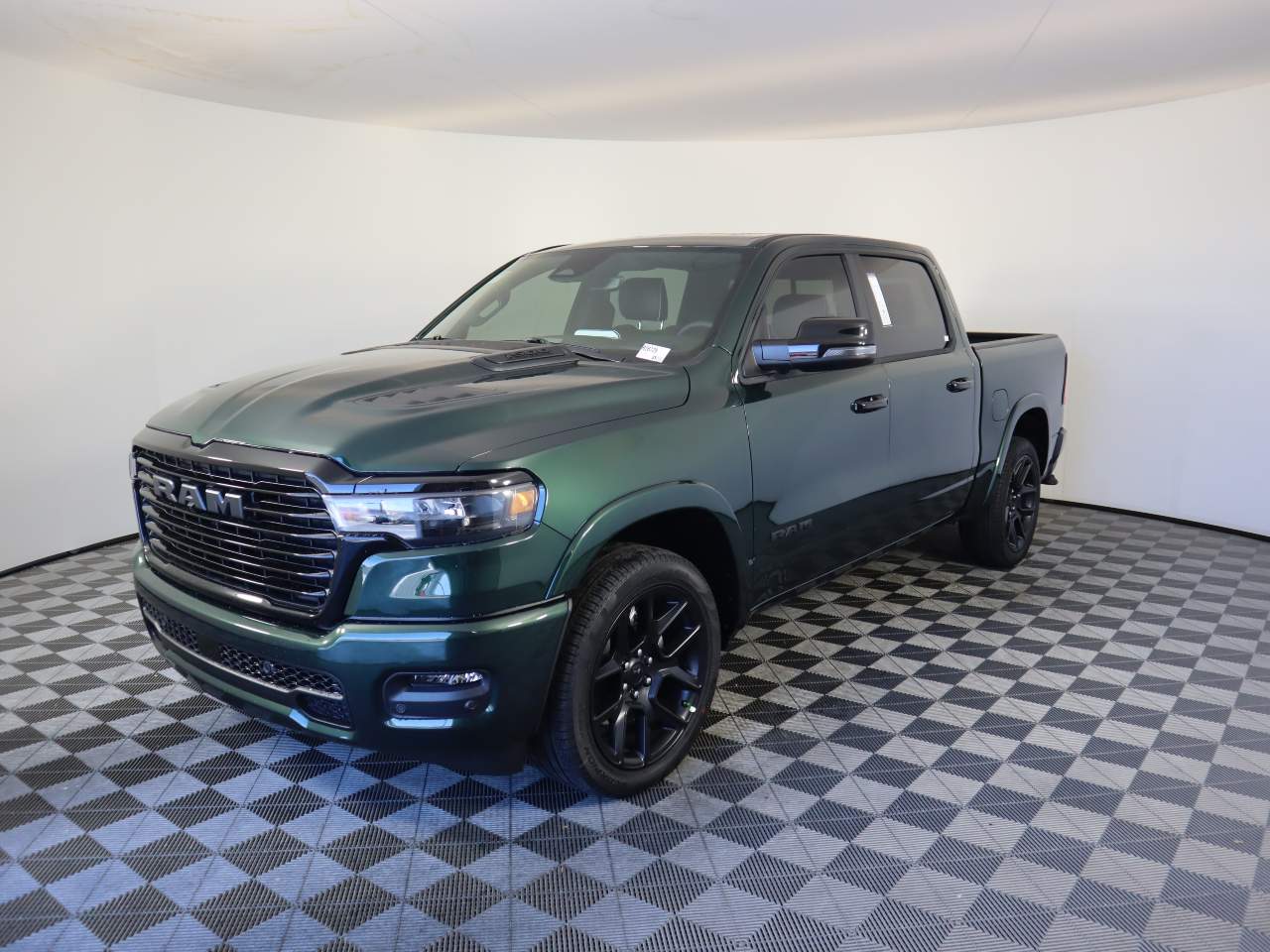 2026 Ram 1500 Crew Cab Laramie