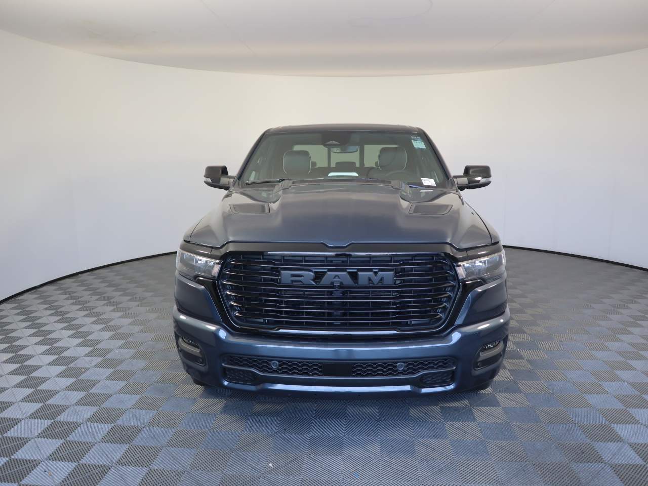 2025 Ram 1500 Crew Cab Laramie