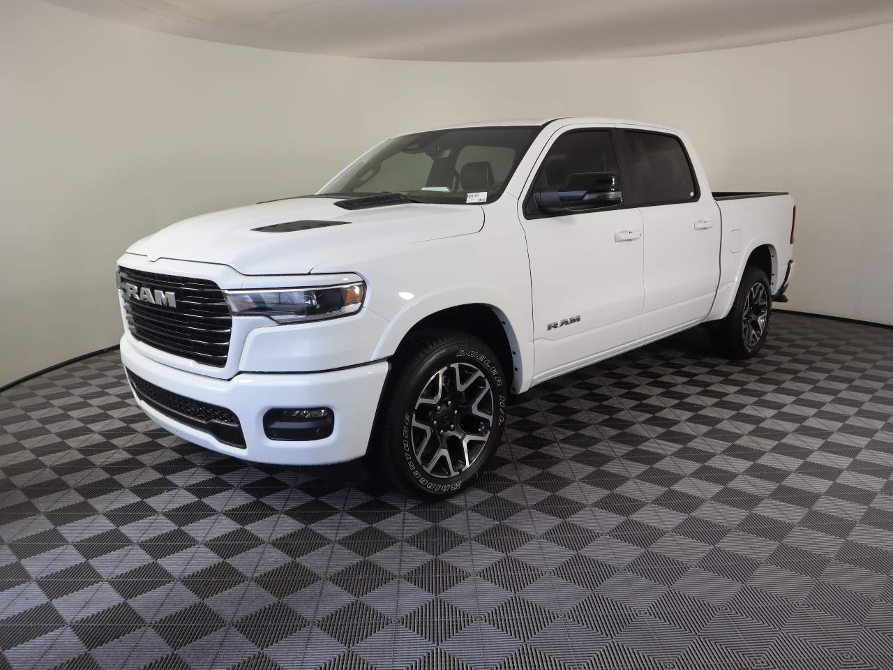 2026 Ram 1500 Crew Cab Laramie