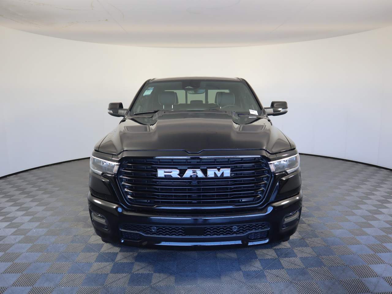 2026 Ram 1500 Crew Cab Laramie