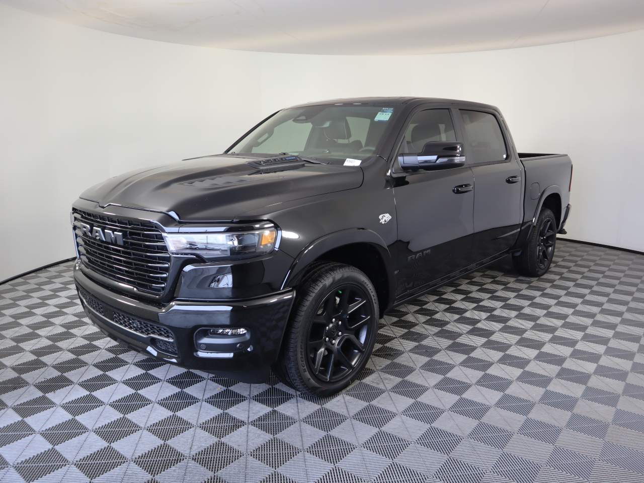 2026 Ram 1500 Crew Cab Laramie