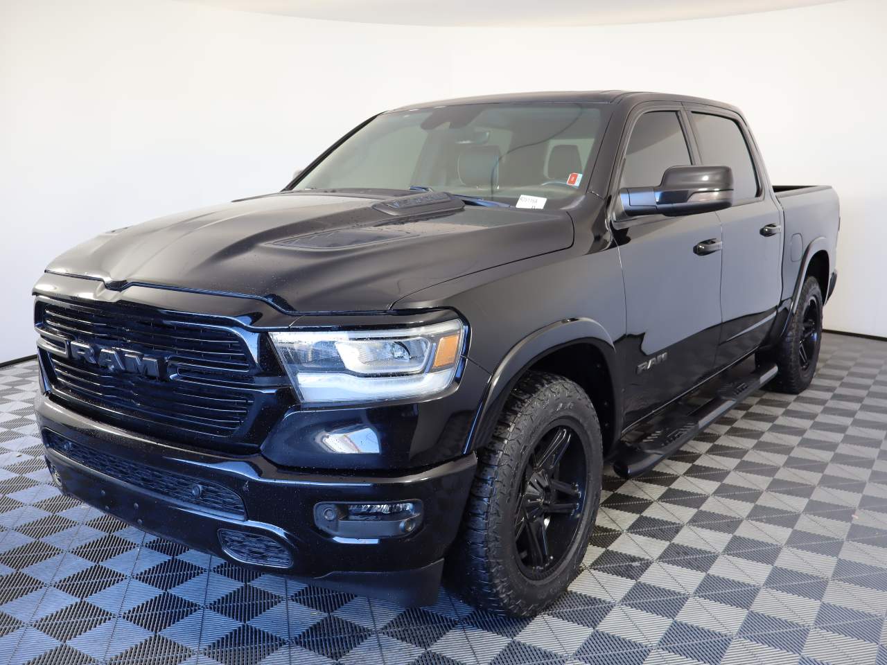 2021 Ram 1500 Laramie Crew Cab