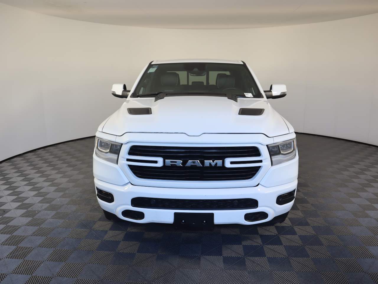 2023 Ram 1500 Laramie Crew Cab