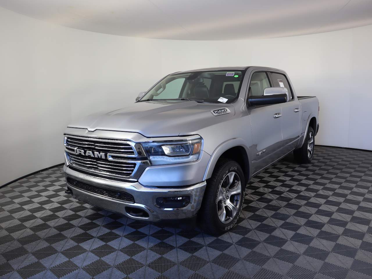 2020 Ram 1500 Laramie Crew Cab