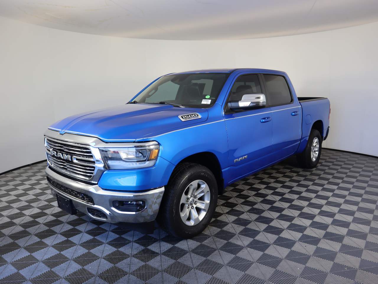 2024 Ram 1500 Laramie Crew Cab