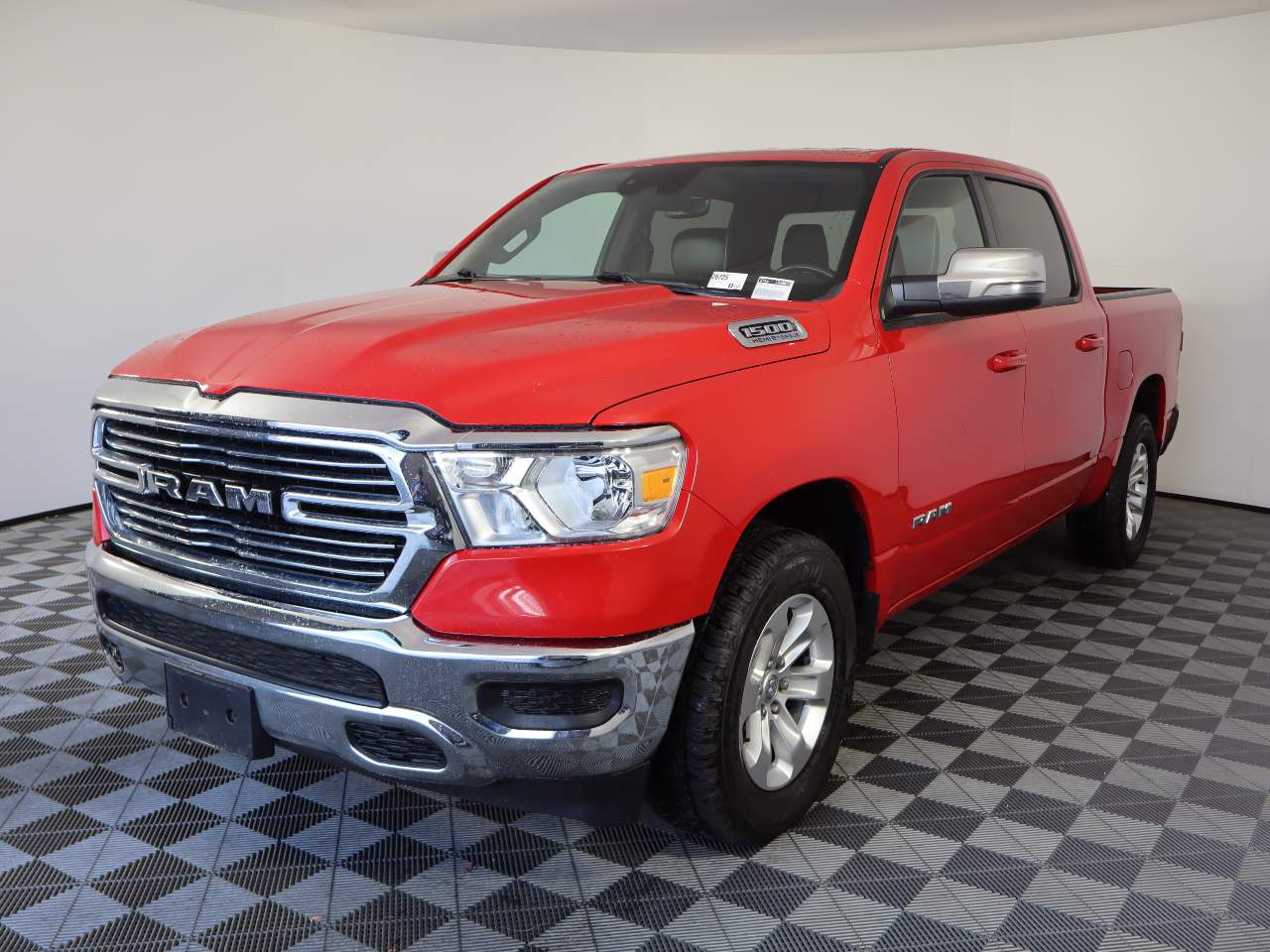 2023 Ram 1500 Laramie Crew Cab