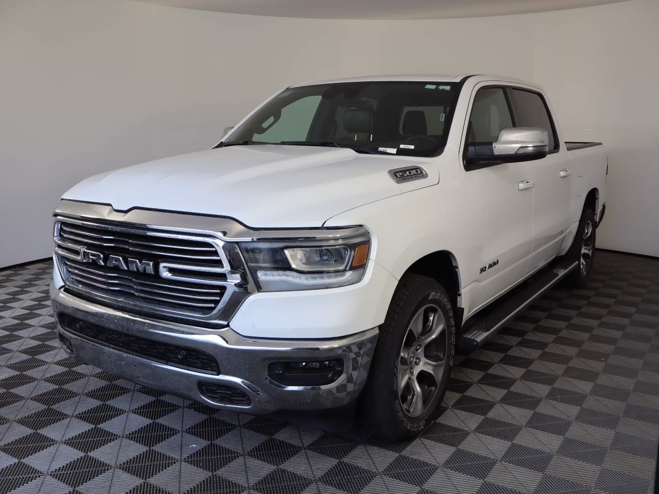 2023 Ram 1500 Laramie Crew Cab