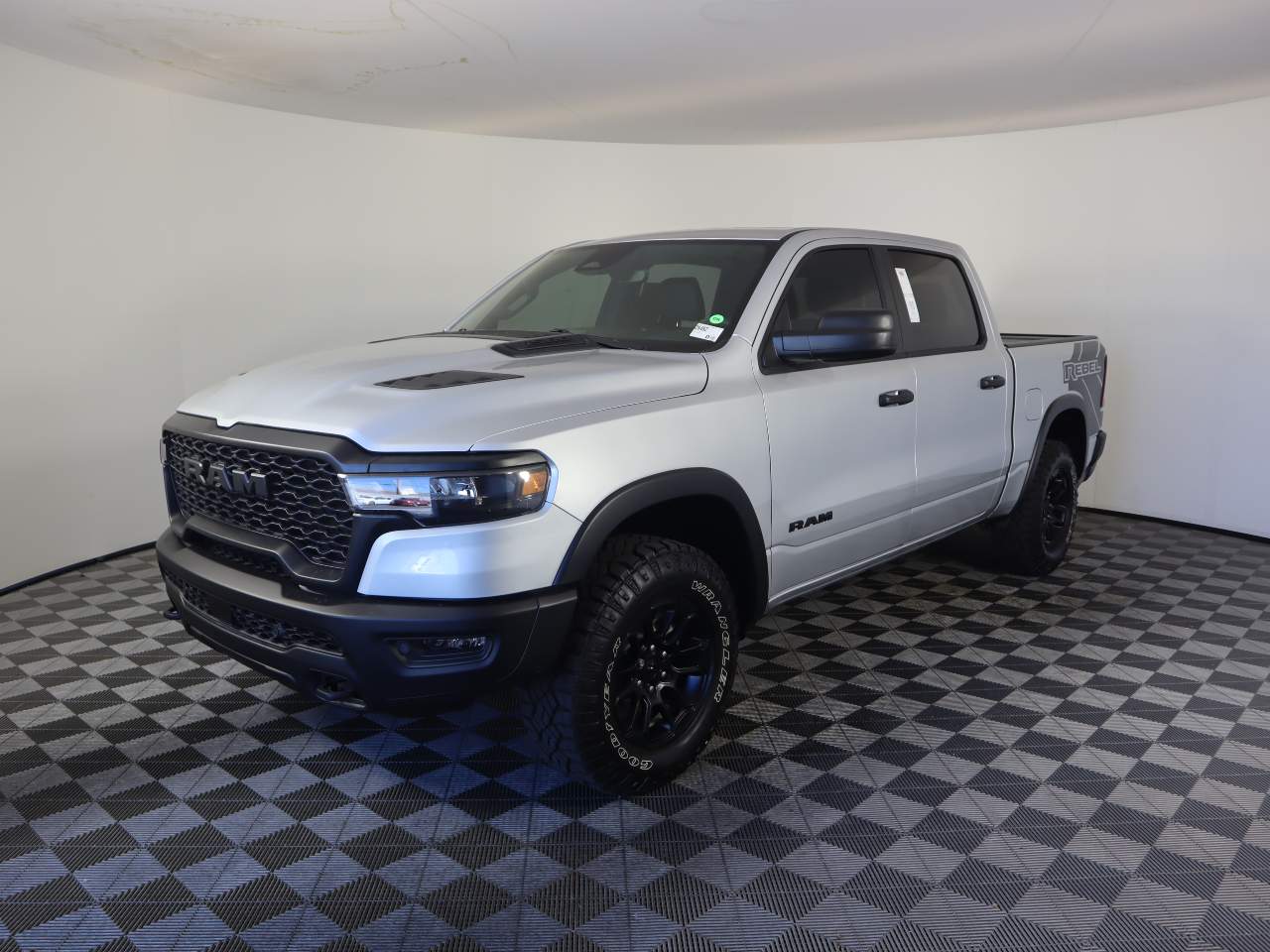 2026 Ram 1500 4dr Pickup 4X4 144.60 WB