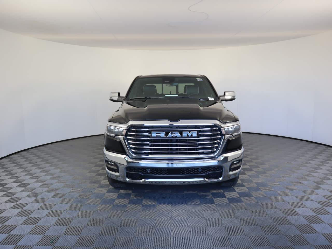 2025 Ram 1500 Crew Cab Laramie