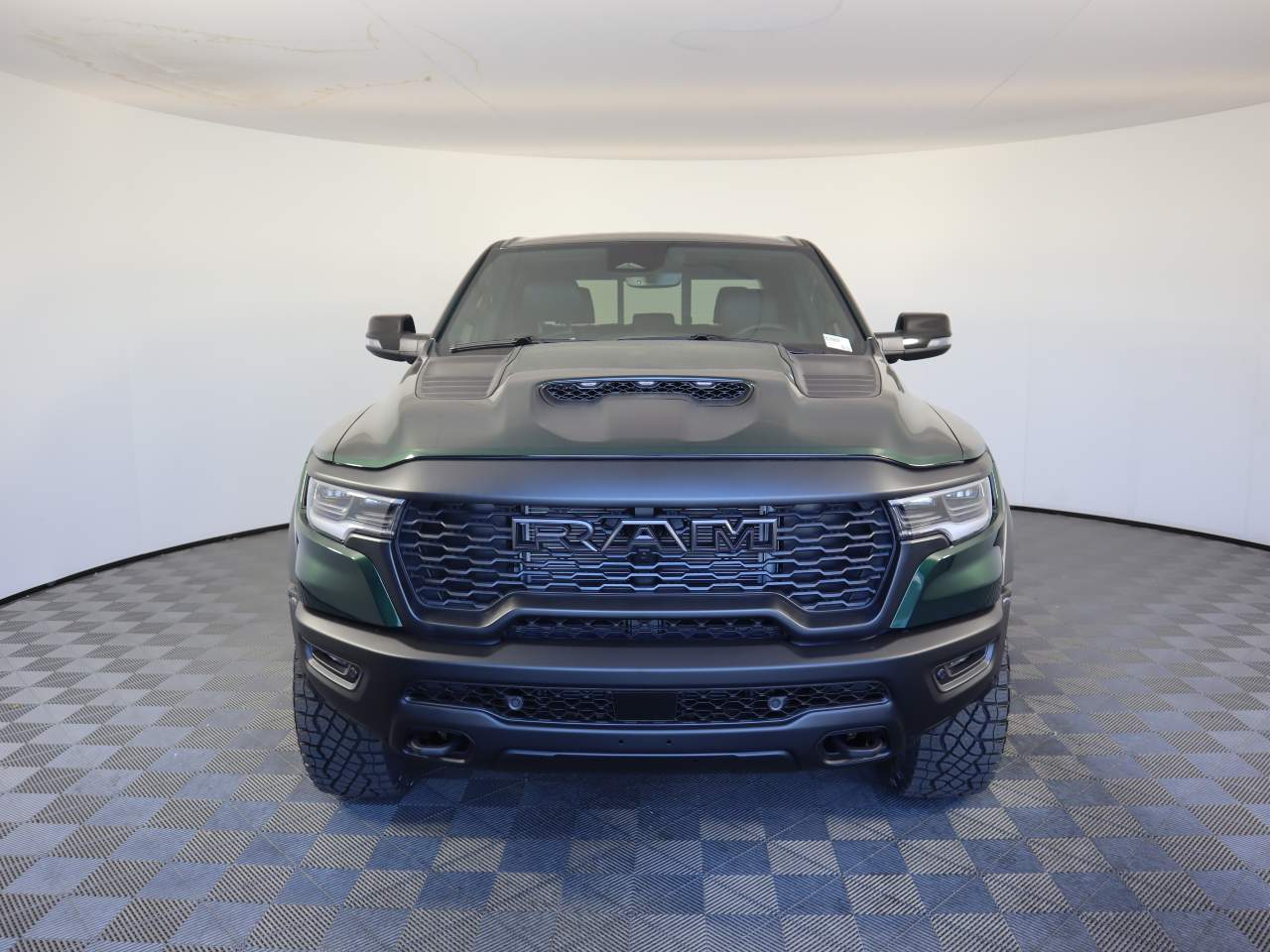 2026 Ram 1500 Crew Cab RHO